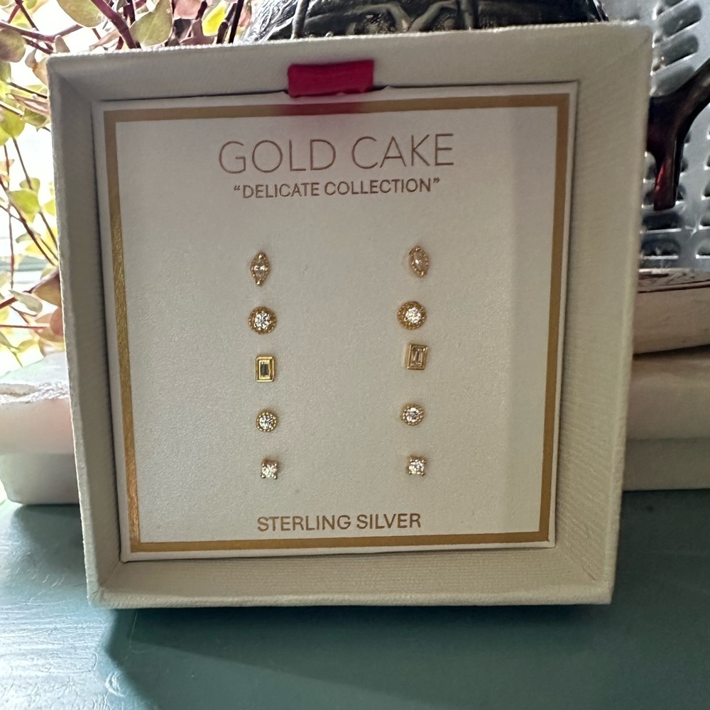 Gold cake Delicate Collection Gold and Clear Sterling Silver Stud Earring Sets